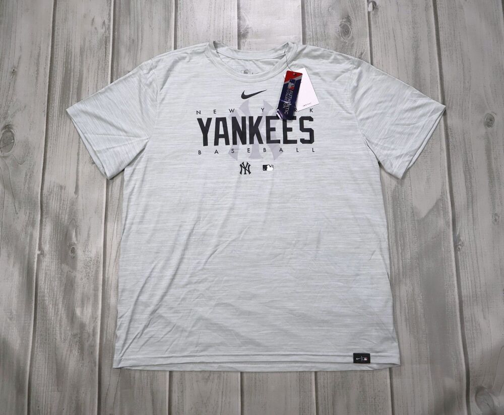 NEW Nike Men's White New York Yankees Authentic Collection Practice T Shirt XL
